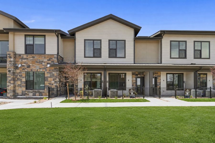 Front exterior of a home in the Northfield at Old Town community, located in Fort Collins, CO (Image 5).