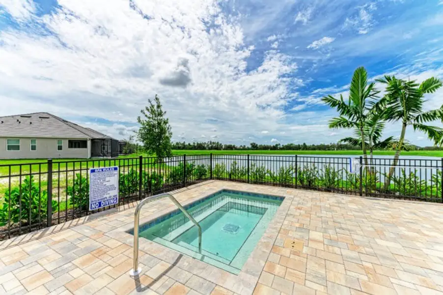 Community amenity available to residents of The Laurels in Parrish (Image 3).