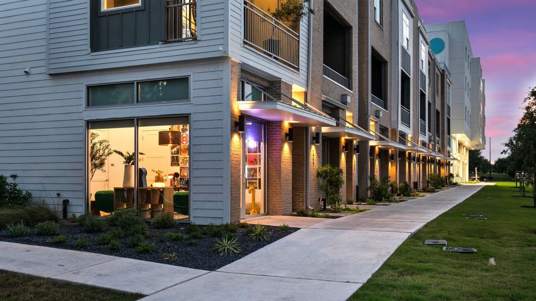 Condo located in MUELLER EIGHT LIVE WORK COLLECTION, Austin, highlighting architectural design (Image 17). Condo located in MUELLER EIGHT LIVE WORK COLLECTION, Austin, highlighting architectural design (Image 17).