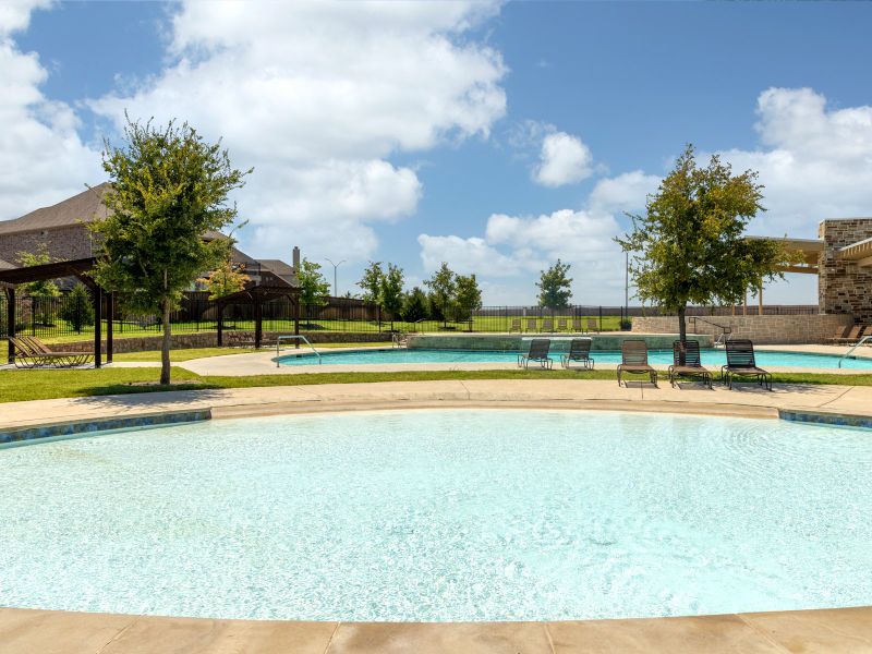 Tesoro at Chisholm Trail Ranch amenities