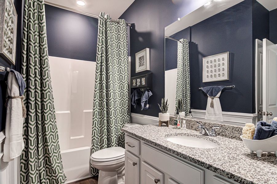 Secondary Bathroom | Meriwether Plan