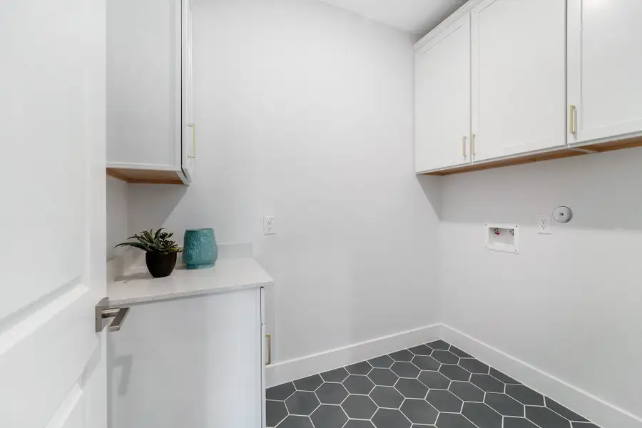 Furnished interior in a model home at Mulberry Farms in Santa Fe (Image 4).