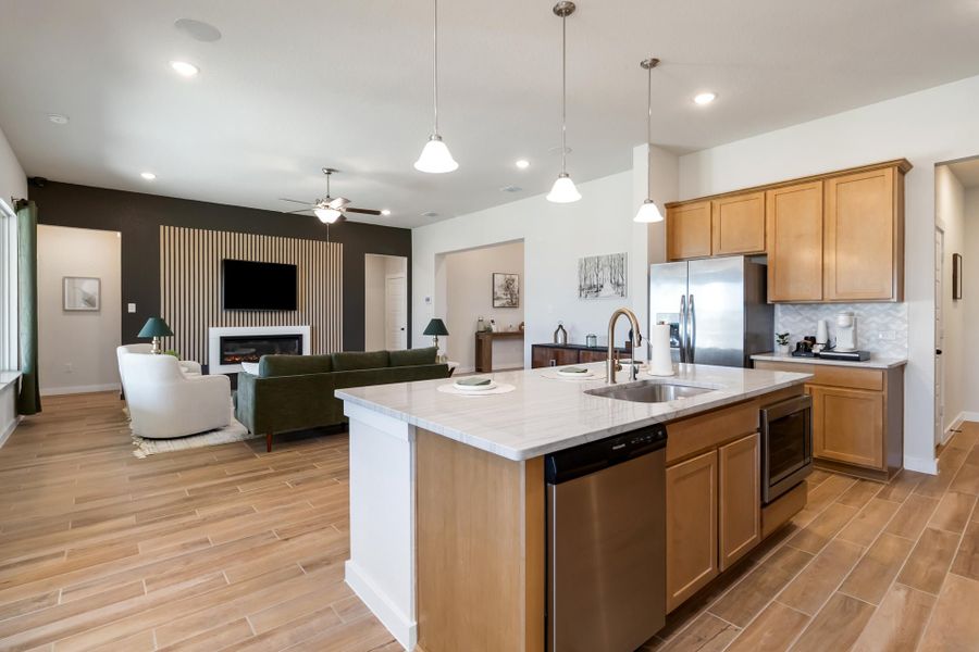 7011 Alamo Estates - Model - Lubbock - Kitchen