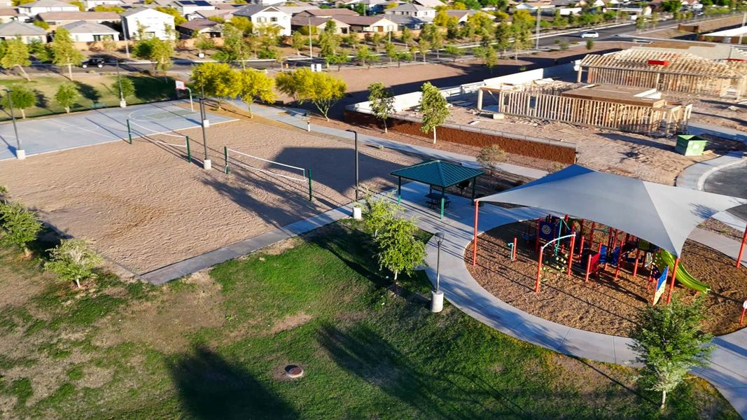 Community amenity available to residents of Del Rio Ranch in Avondale (Image 2).