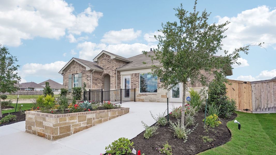 Front exterior of a home in the Briarwood community, located in Elgin, TX (Image 13).