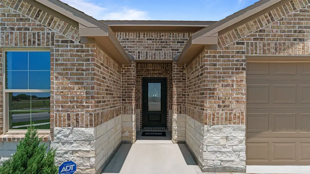 Exterior details of a home in The Lakes Northwest, Robstown (Image 3). Exterior details of a home in The Lakes Northwest, Robstown (Image 3).