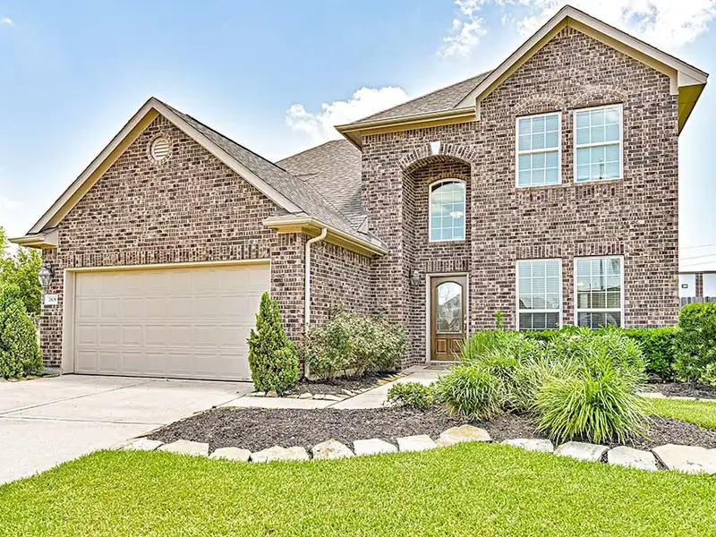 A showcase of a new construction home by Anglia Homes, highlighting their design and quality (Image 5).