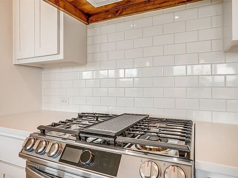 Image 18 of the Wildcat Ridge community in Godley, TX.