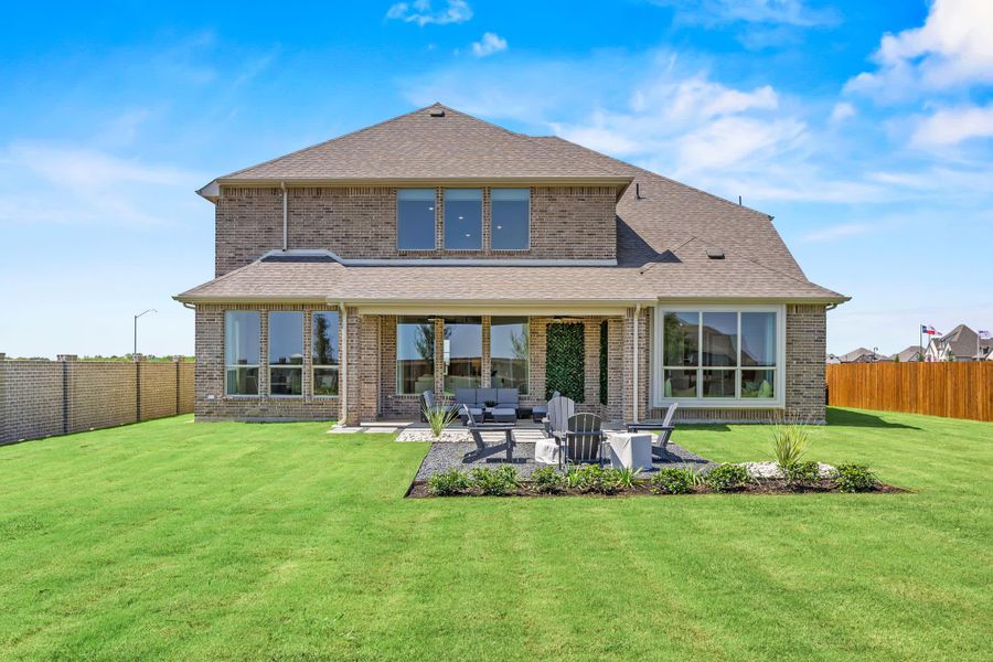 Rear Exterior | Myrtle Creek in Waxahachie, TX by Landsea Homes