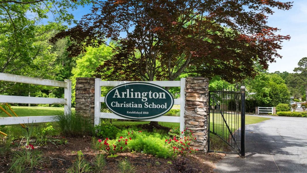 Entrance to the Pointe Park community in Union City, GA, featuring signage and landscaping (Image 13). Entrance to the Pointe Park community in Union City, GA, featuring signage and landscaping (Image 13).