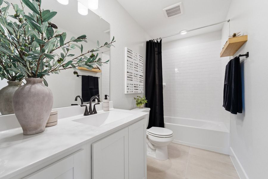 Furnished interior in a model home at Pecan Estates in Crosby (Image 46).