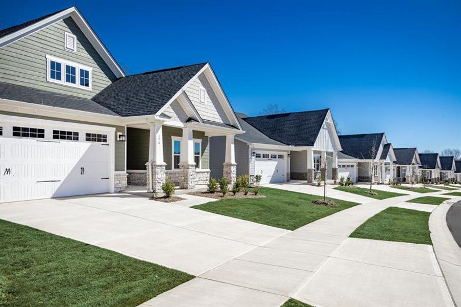 Image 21 of the Lakes at Riverbend Single Family Homes community in Navassa, NC.