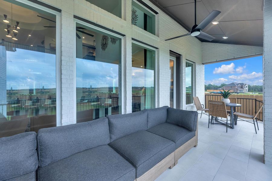 Exterior details of a home in The Colony - 50', Bastrop (Image 3).