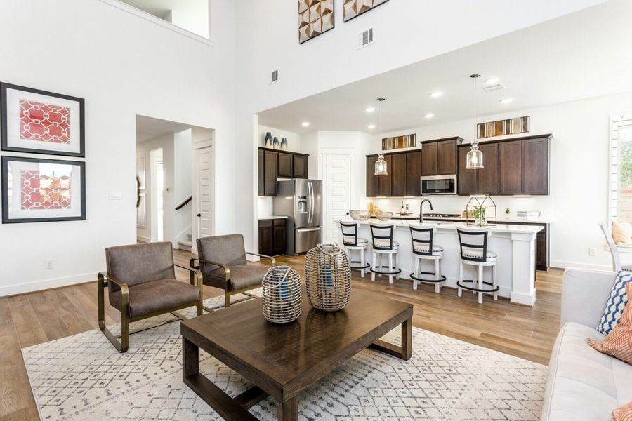 Image 5 of the Summer Lakes community in Rosenberg, TX.