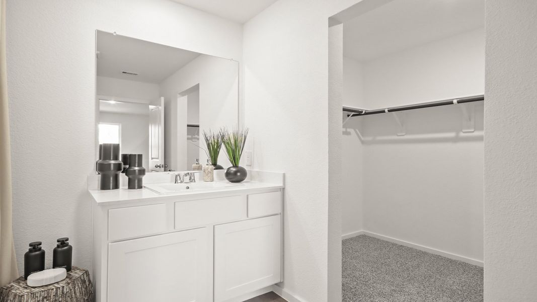 Furnished interior in a model home at Lexington Heights in Willis (Image 27).