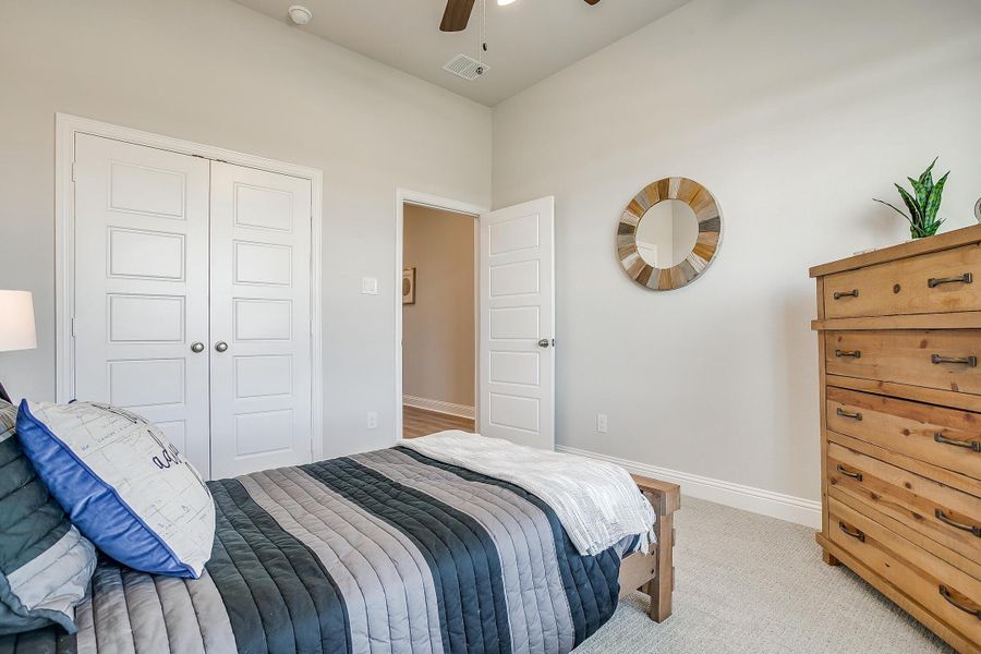 Furnished interior in a model home at Heritage in McLendon-Chisholm (Image 35). Furnished interior in a model home at Heritage in McLendon-Chisholm (Image 35).