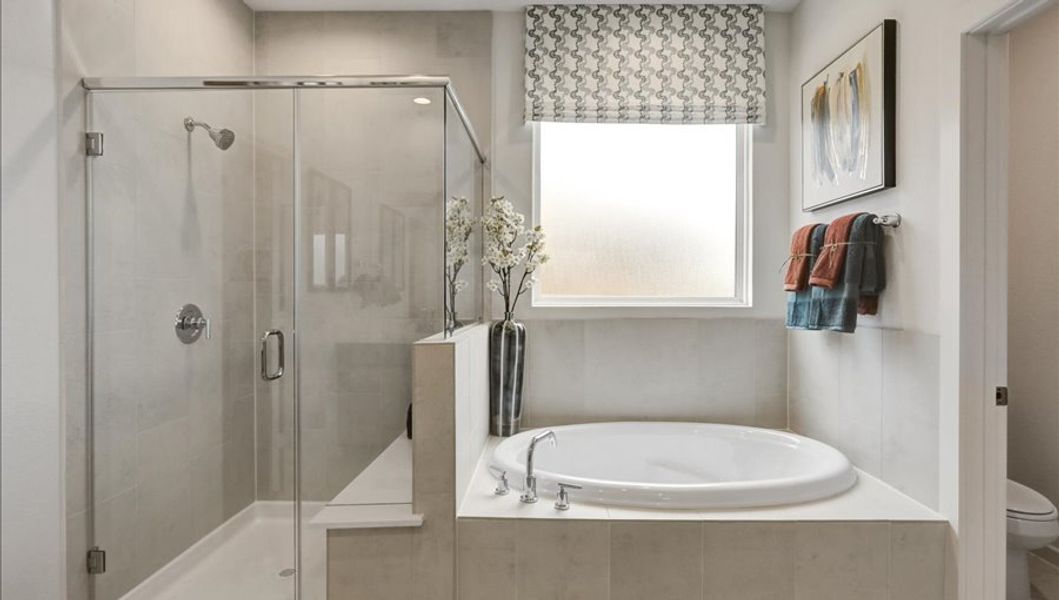 Furnished interior in a model home at Emberly  45' in Beasley (Image 30).