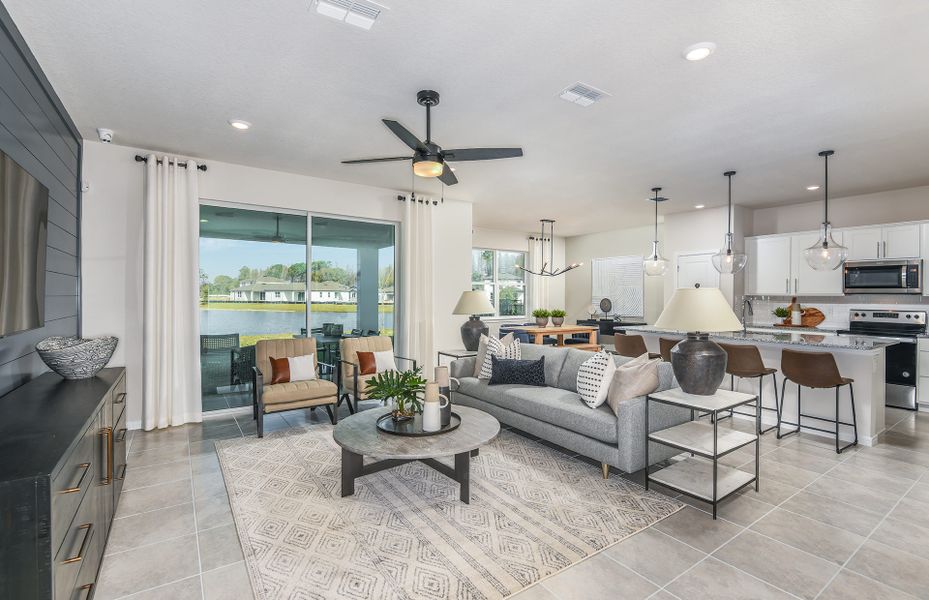 Image 3 of the Pier Pointe community in Clearwater, FL.