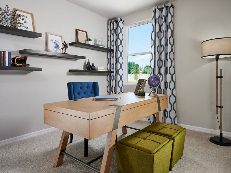 Image 16 of the Lucerne Park Reserve community in Winter Haven, FL.