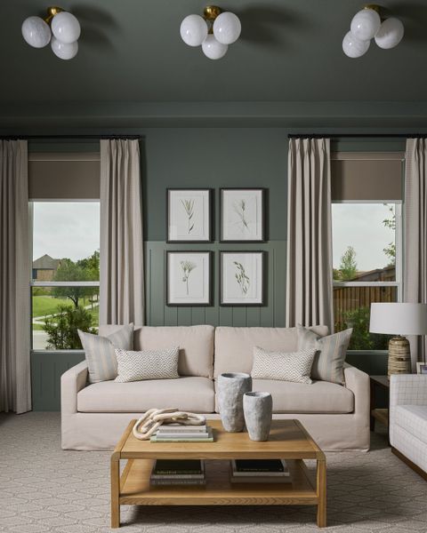 Furnished interior in a model home at Custer Ridge Estates in Allen (Image 30).