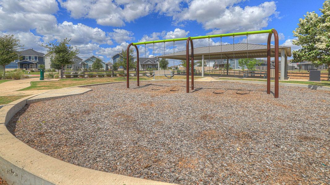 Community amenity available to residents of Paramount in Kyle (Image 10).