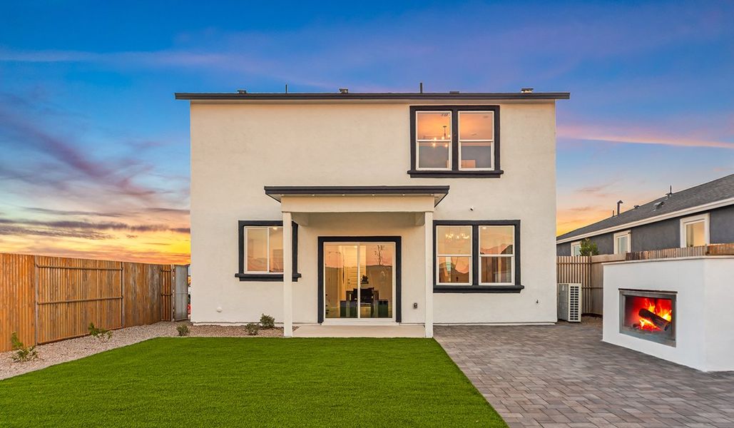 Exterior details of a home in Redford Estates, Tucson (Image 3).