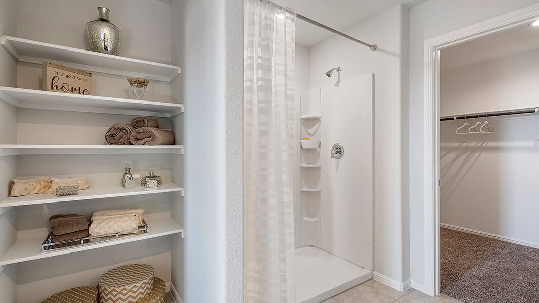 Image 28 of the Southfork Estates community in Crowley, TX.