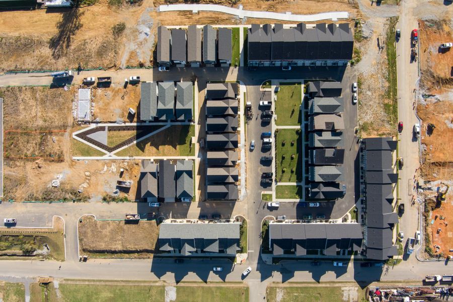 Aerial view of the The Parks of Mill Town community in Chattanooga, TN, showing layout and nearby surroundings (Image 23).