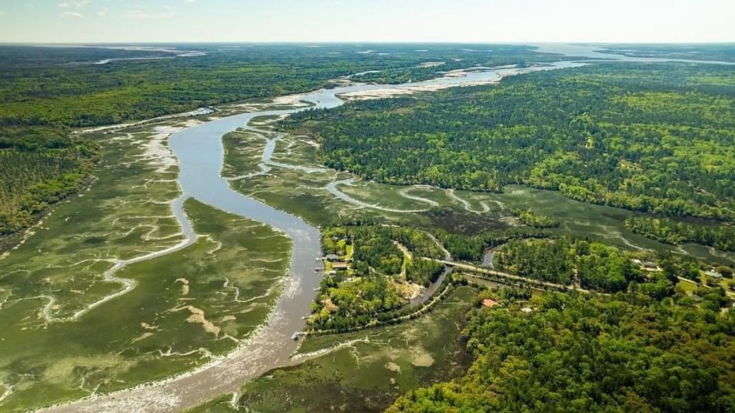 Image 28 of the Rivers Reach community in Yemassee, SC.