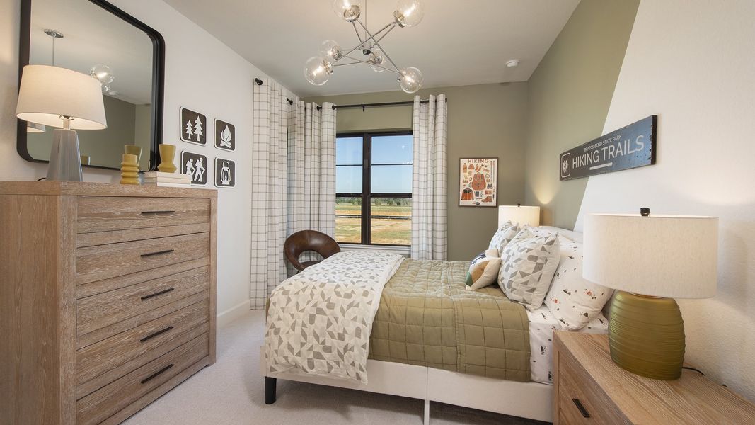 Furnished interior in a model home at Everly 60' in Hockley (Image 20).