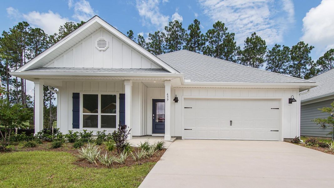 Front exterior of a home in the Bayside at Ward Creek community, located in Panama City Beach, FL (Image 12).