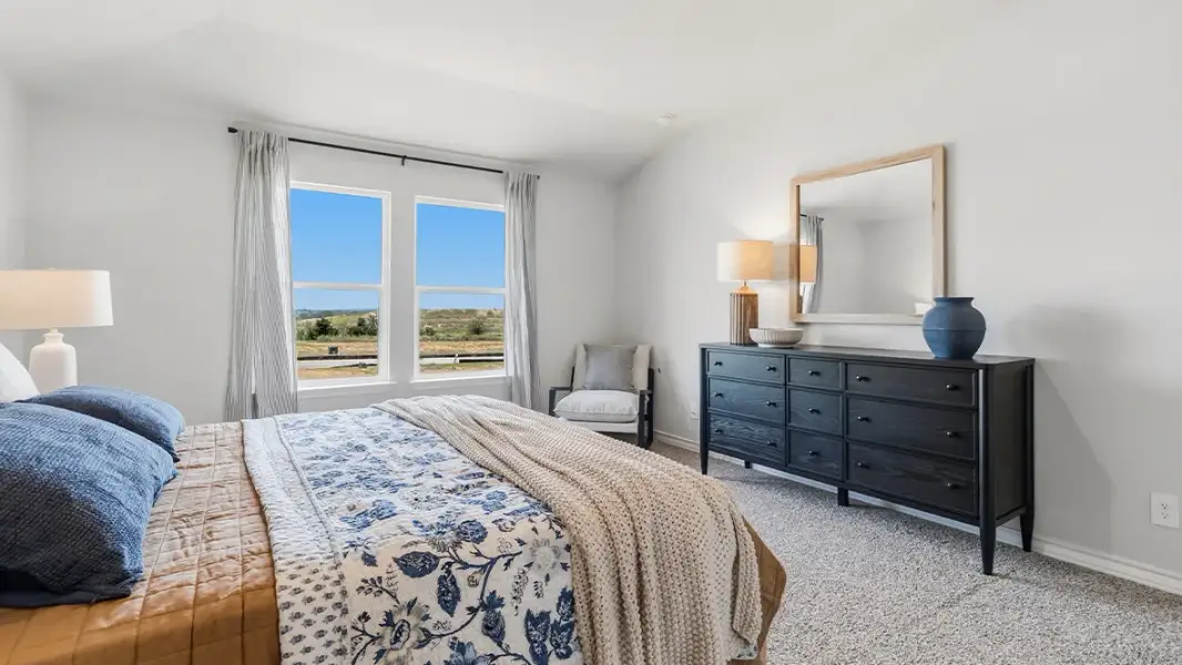 Furnished interior in a model home at Saddle Ridge Estates in Lytle (Image 31).