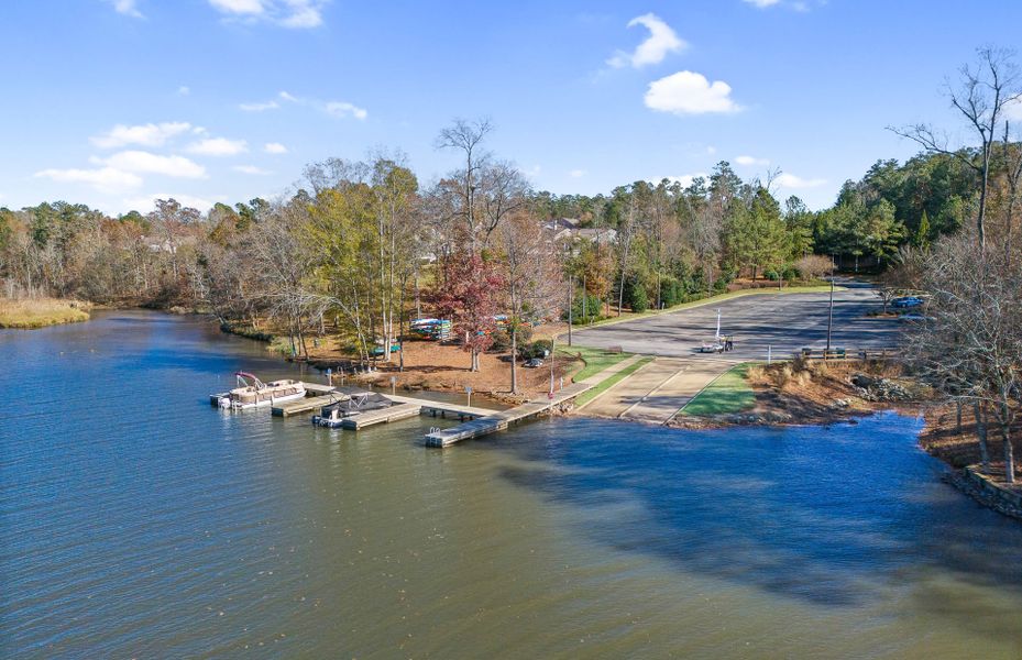 Live the Lake Lifestyle