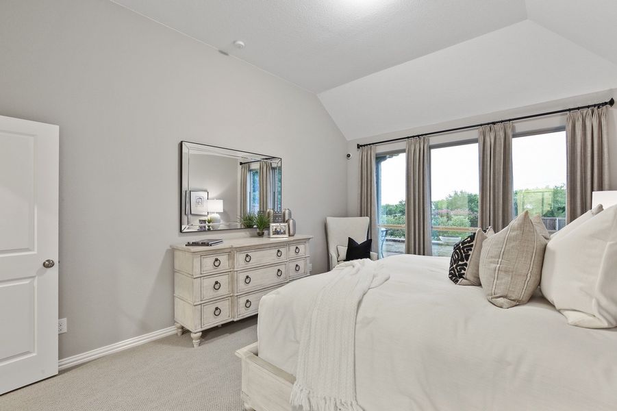 Wildridge 50s Model Plan 1521 Main Bedroom by American Legend Homes Wildridge 50s Model Plan 1521 Main Bedroom by American Legend Homes