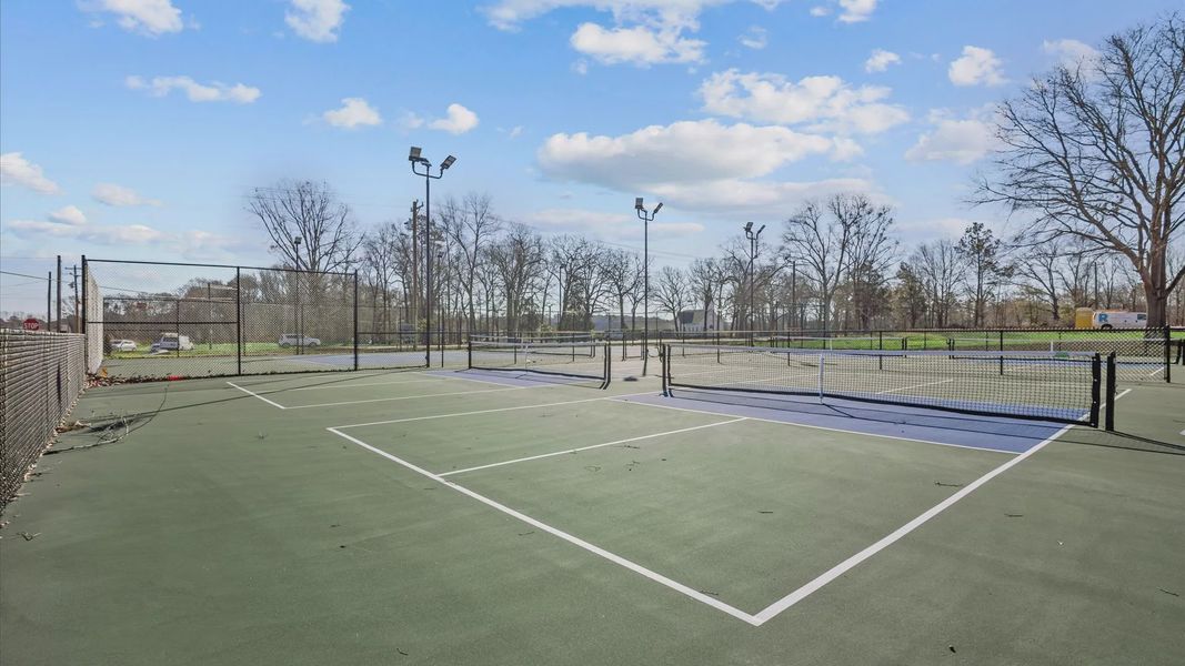 Pickleball courts at Midway Amenities Center in Anderson, SC
