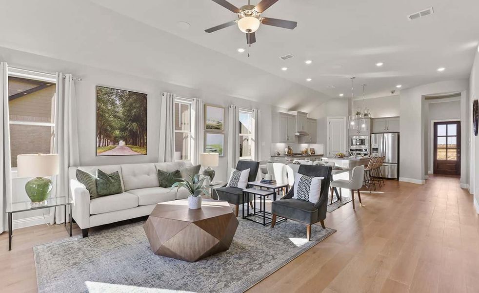 Oleander - Family Room