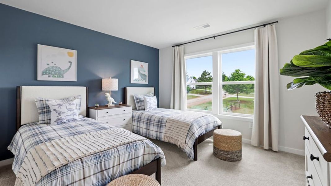Furnished interior in a model home at Sunset Summits in Spartanburg (Image 22).