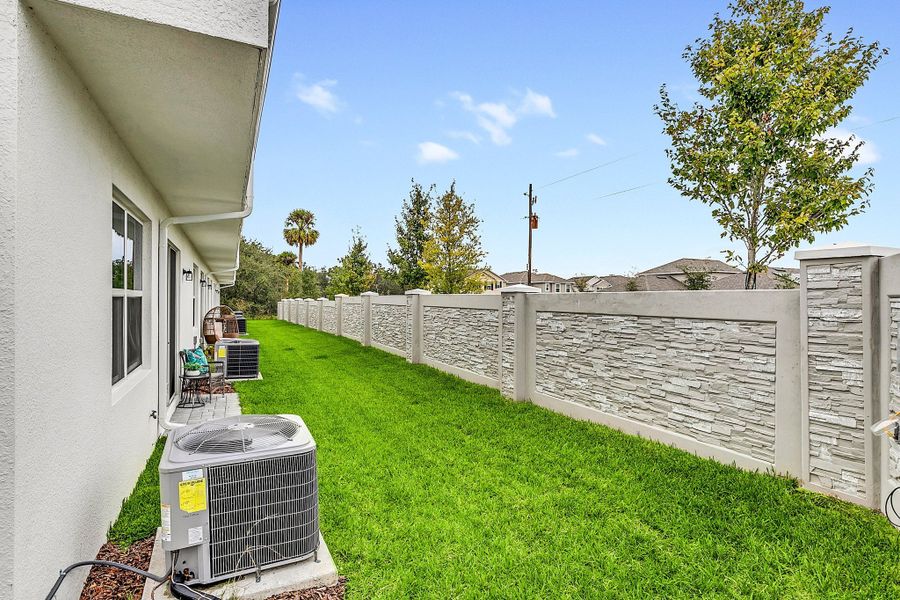 Image 39 of the River's Edge community in Conroe, TX.