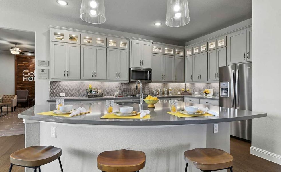 Image 3 of the Mercer Crossing community in Dallas, TX.