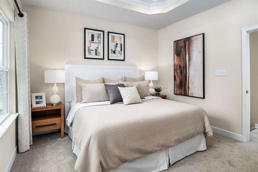 Relax and recharge in your beautifully designed owner’s suite. Relax and recharge in your beautifully designed owner’s suite.