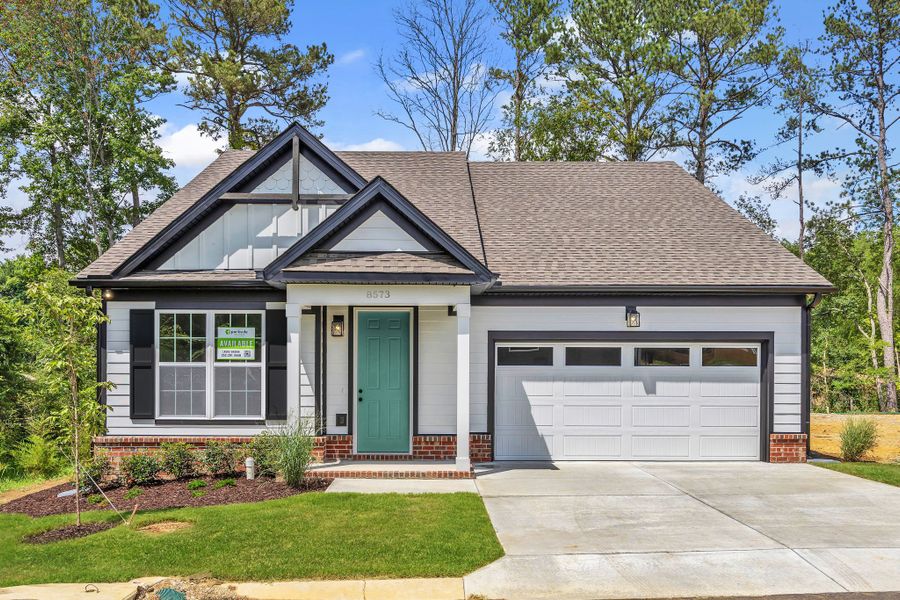 Front exterior of a home in the Givens Park community, located in Chattanooga, TN (Image 15).