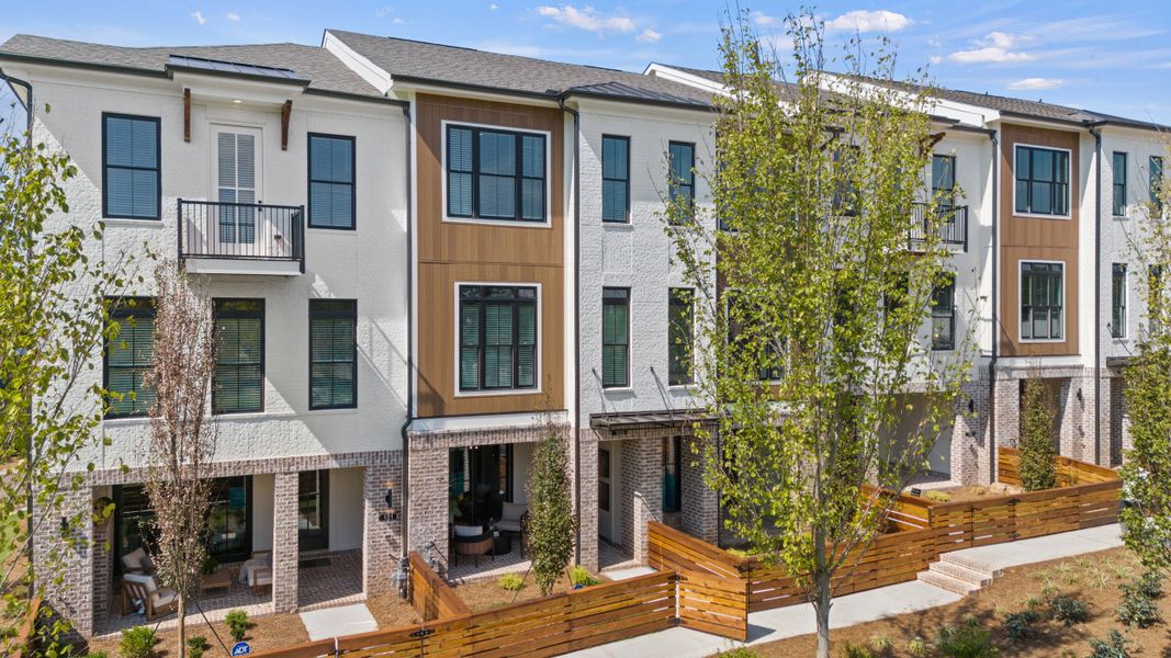 Front exterior of a home in the IveyBrooke community, located in Alpharetta, GA (Image 2).