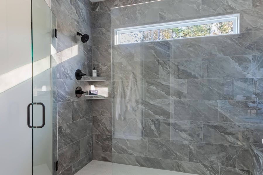 Image 18 of the King’s Grant community in Apex, NC.