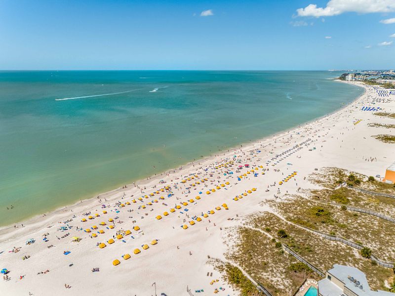 Image 20 of the Isles At Bayview community in Parrish, FL.