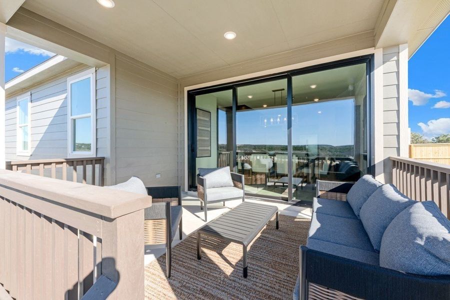 Exterior details of a home in The Woodlands, Mico (Image 5).