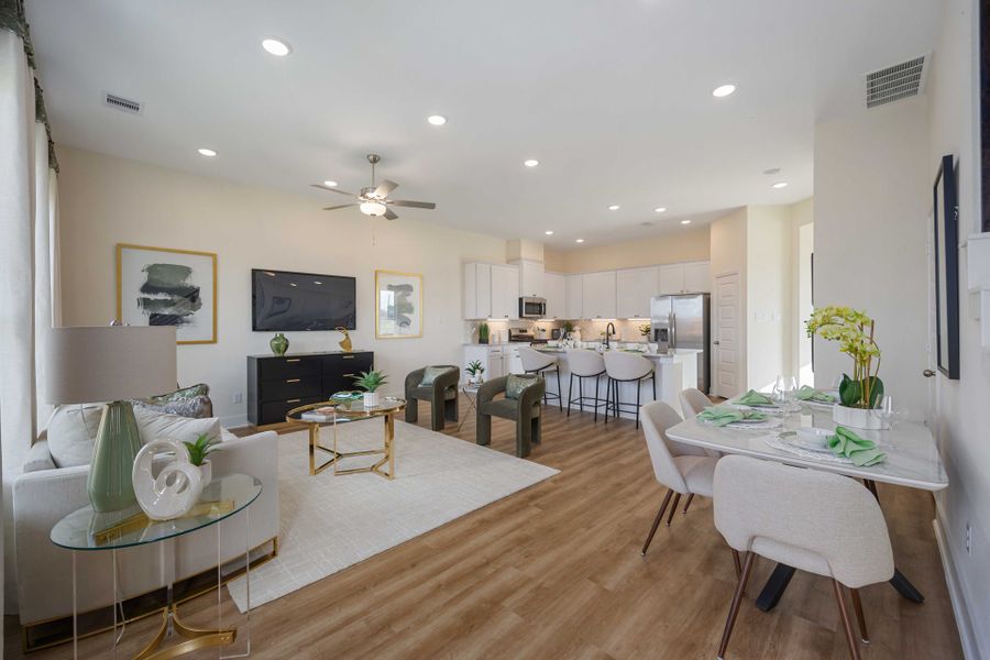 Alicante Model Home – Picasso Floorplan – Family Room Alicante Model Home – Picasso Floorplan – Family Room