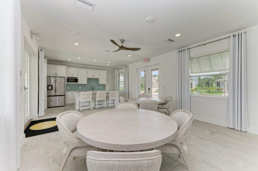 Furnished interior in a model home at The Laurels in Parrish (Image 54).