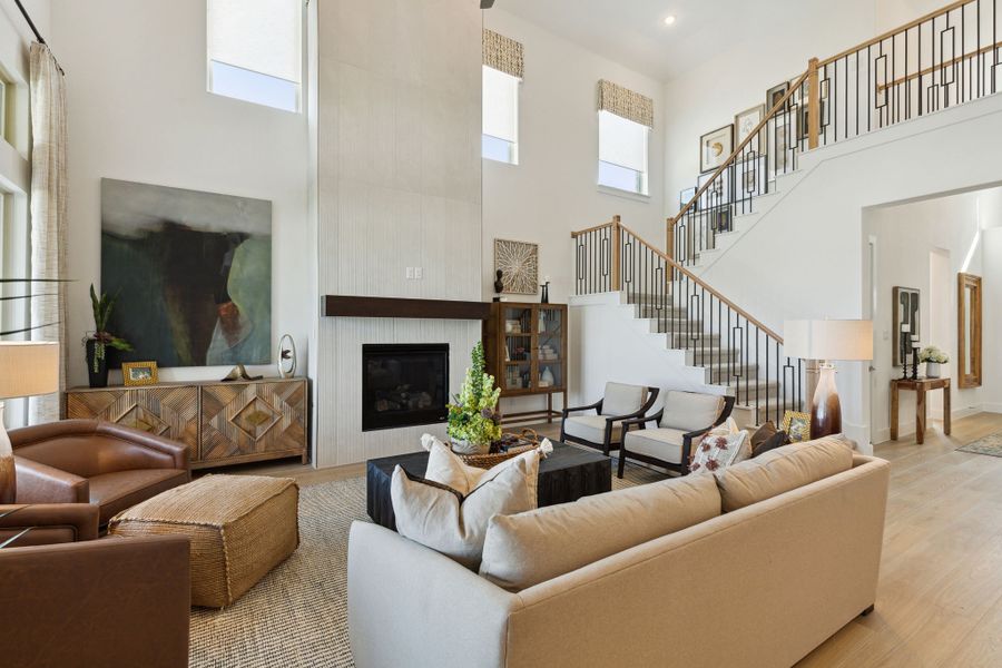 Furnished interior in a model home at Painted Tree Lakeside in McKinney (Image 48).