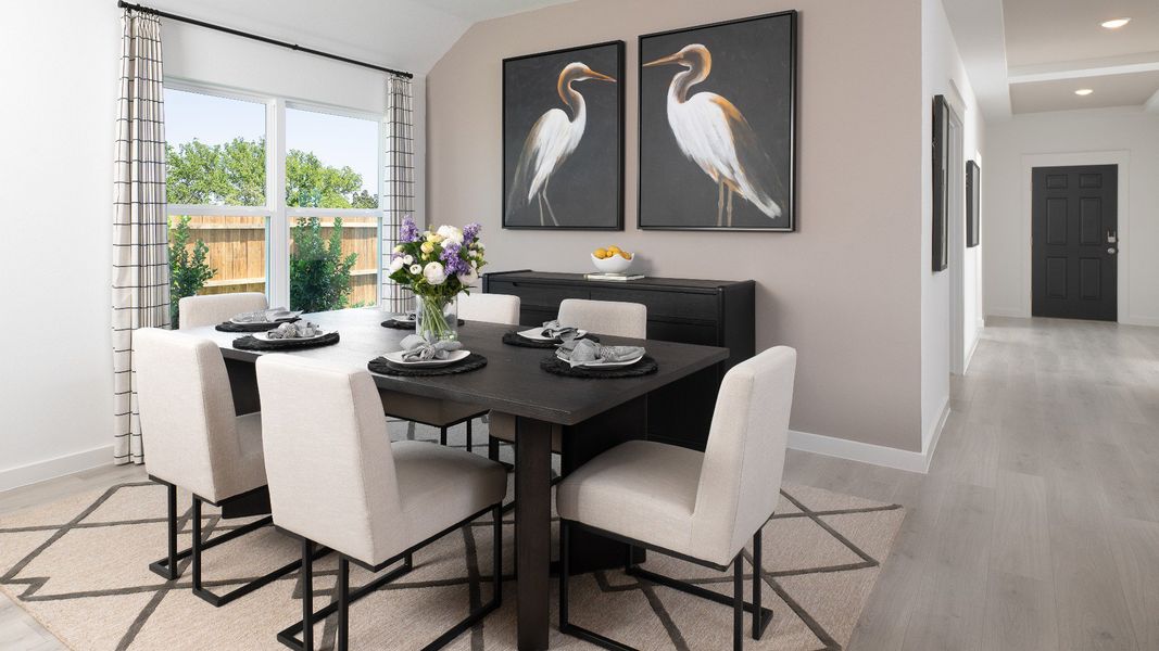 Paramount Floor Plan Dining Room