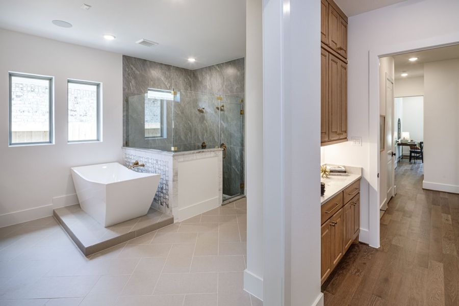 Furnished interior in a model home at The Highlands in Porter (Image 39).